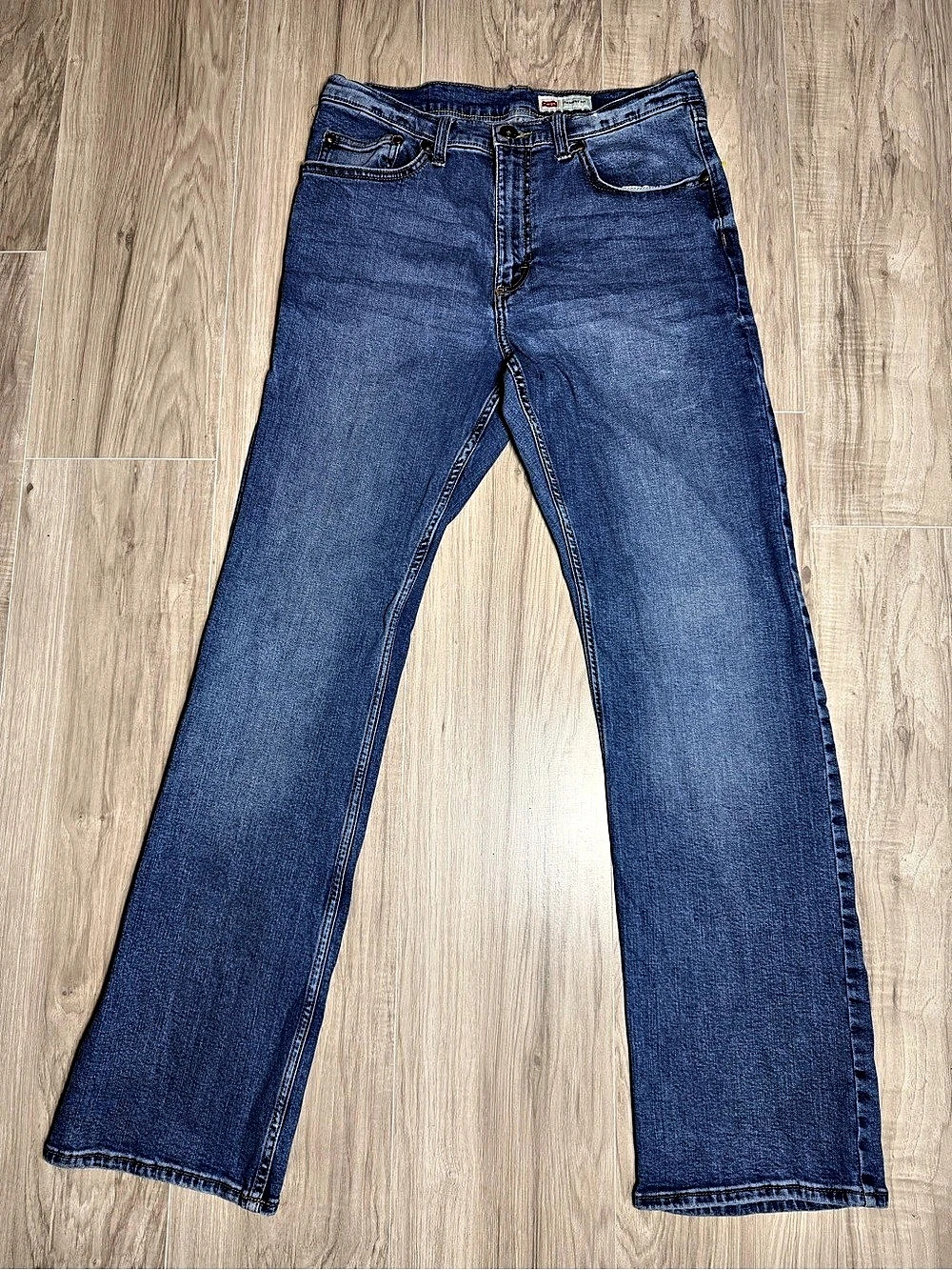 Wrangler Bootcut Fit Men's Bootcut Jeans Waist 32 Blue